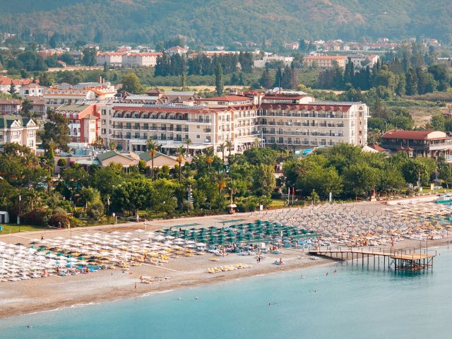 LOCEANICA BEACH RESORT HOTEL