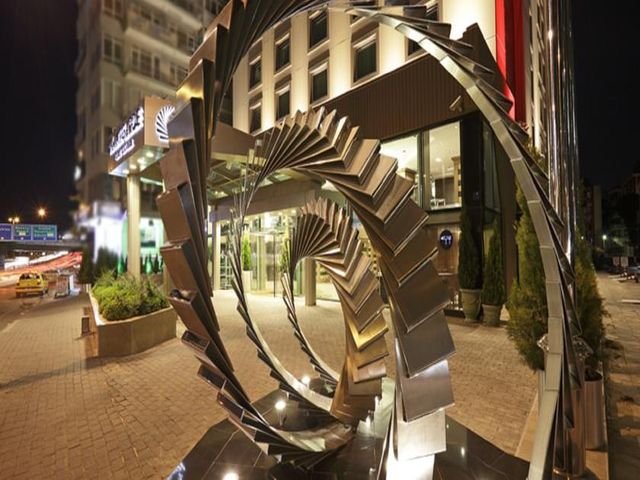 AVANTGARDE COLLECTION LEVENT