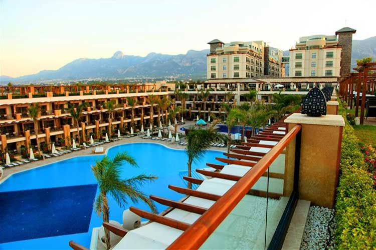 CRATOS PREMIUM HOTEL & CASINO