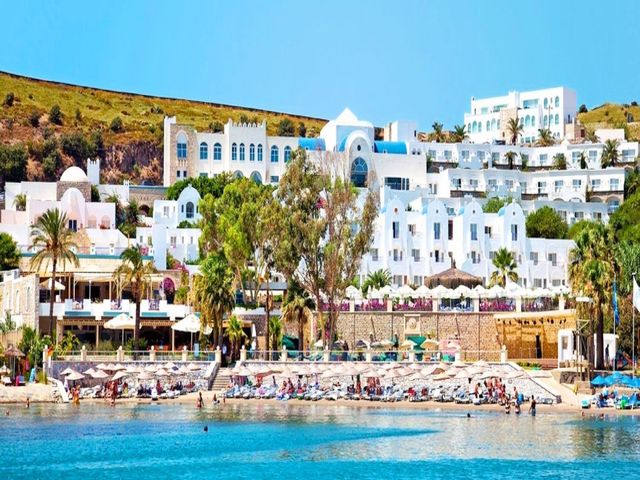 SALMAKIS RESORT & SPA